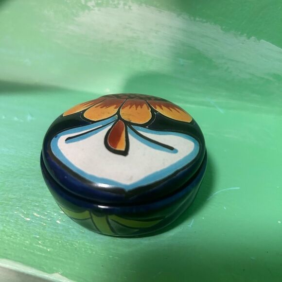 Handcrafted Floral Ceramic Small Trinket Box - Multicolor 2.5" - Picture 16 of 16